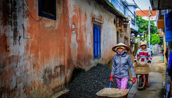 ผลของการใช้เทคนิคการทดสอบย่อยที่มีต่อผลสัมฤทธิ์ทางการเรียนของนักศึกษาในรายวิชาแรงงานสัมพันธ์ ของนักศึกษาชั้นปีที่ 3 หลักสูตรรัฐประศาสนศาสตร์